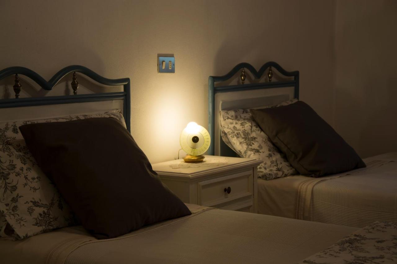 Bb Chiavenna Centro Storico Bed & Breakfast Exterior foto